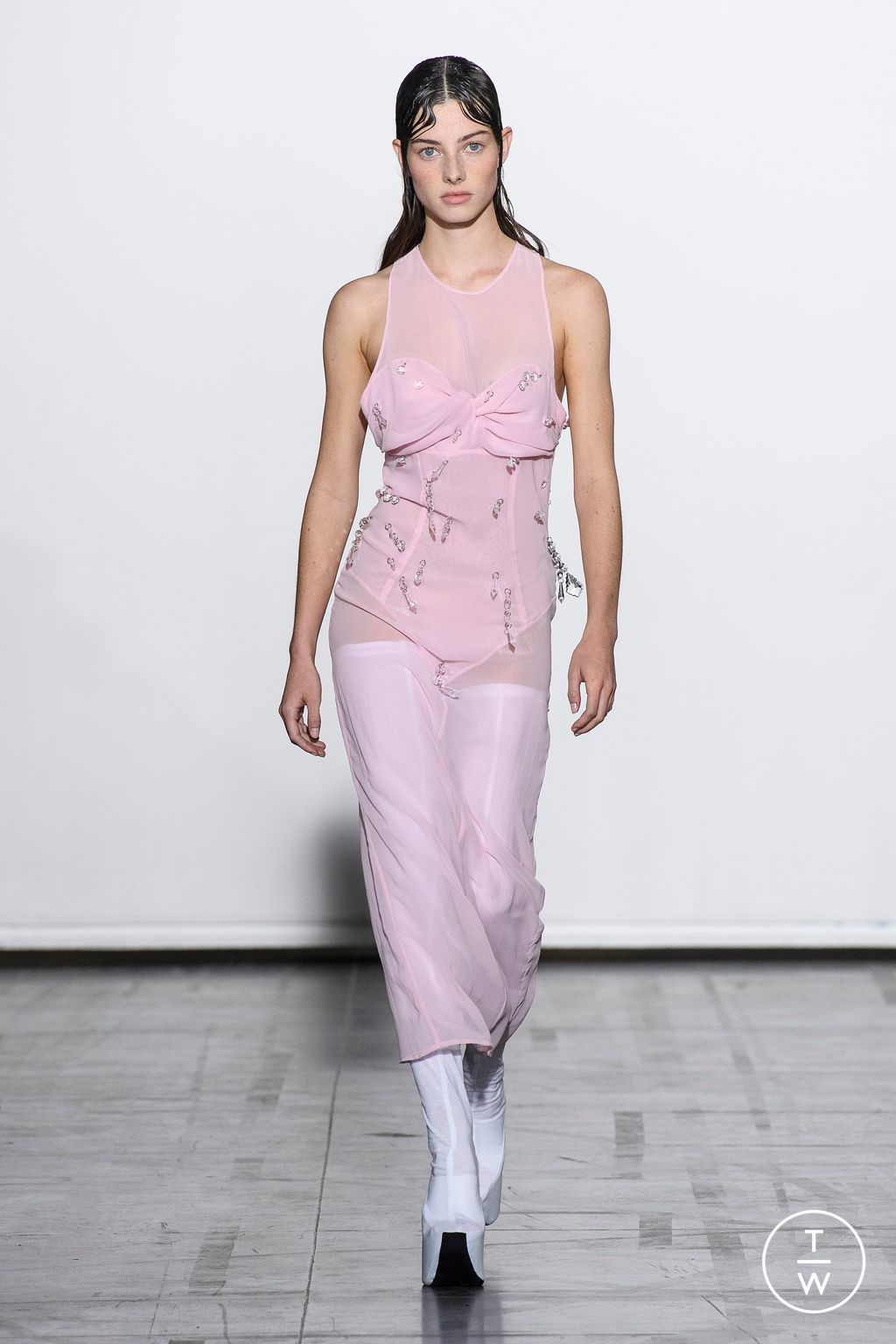 Fashion Week Paris Spring/Summer 2023 look 9 from the Maitrepierre collection womenswear