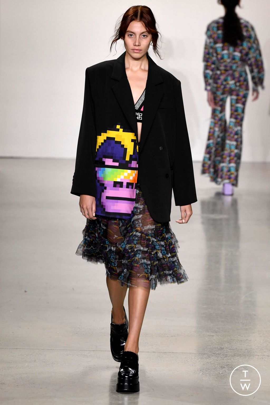 Fashion Week New York Spring/Summer 2023 look 38 from the Vivienne Tam collection womenswear