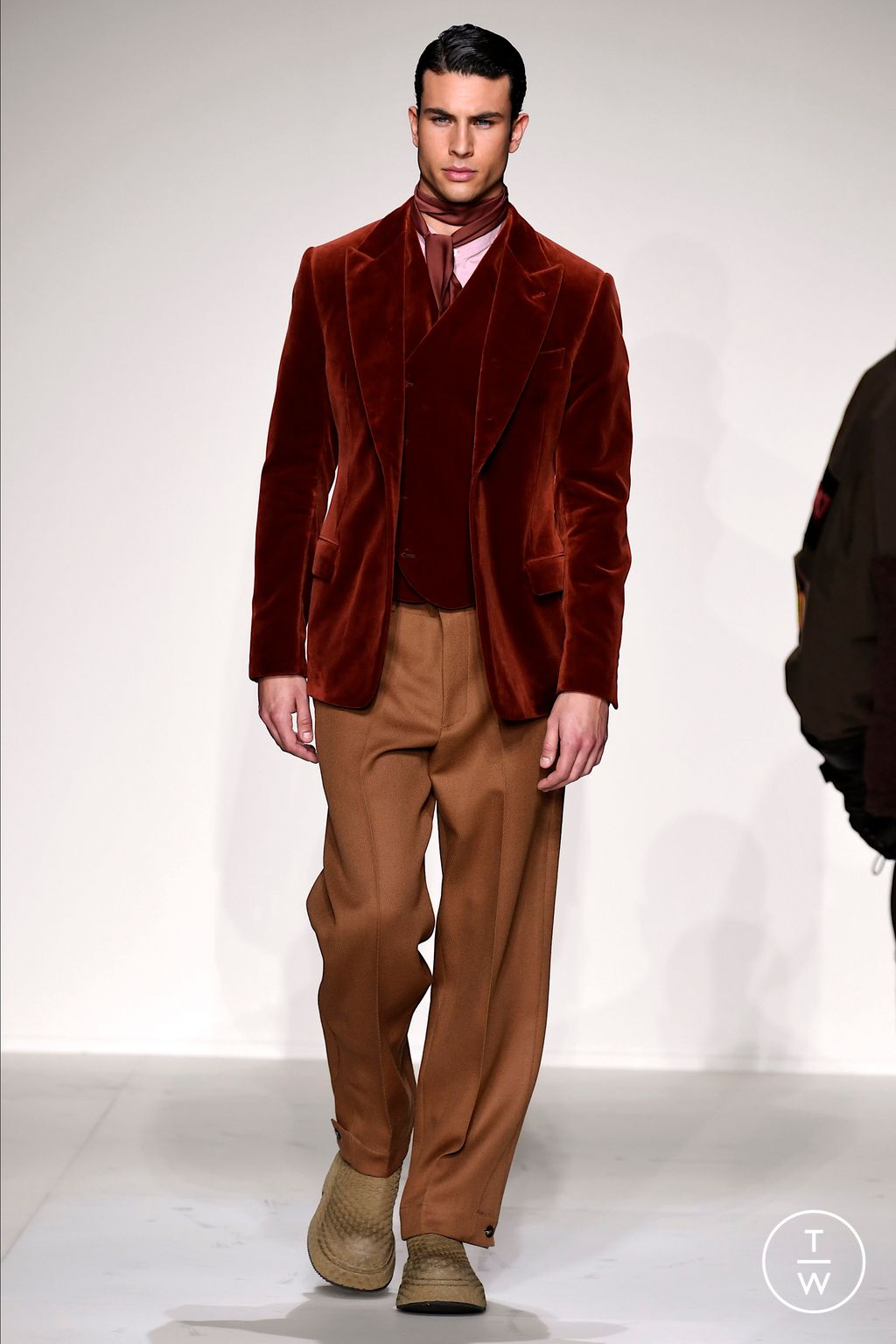 Fashion Week Milan Fall/Winter 2023 look 51 from the Emporio Armani collection menswear