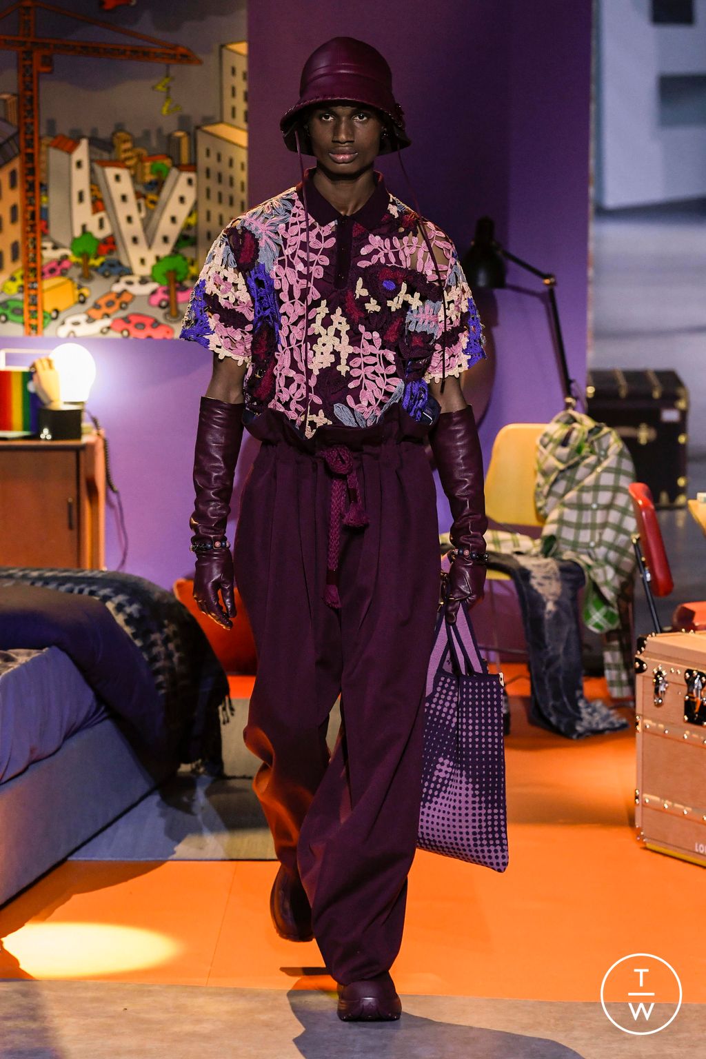 Fashion Week Paris Fall/Winter 2023 look 55 de la collection Louis Vuitton menswear