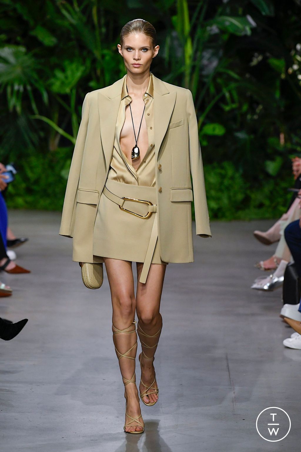 Fashion Week New York Spring/Summer 2023 look 26 de la collection Michael Kors Collection womenswear