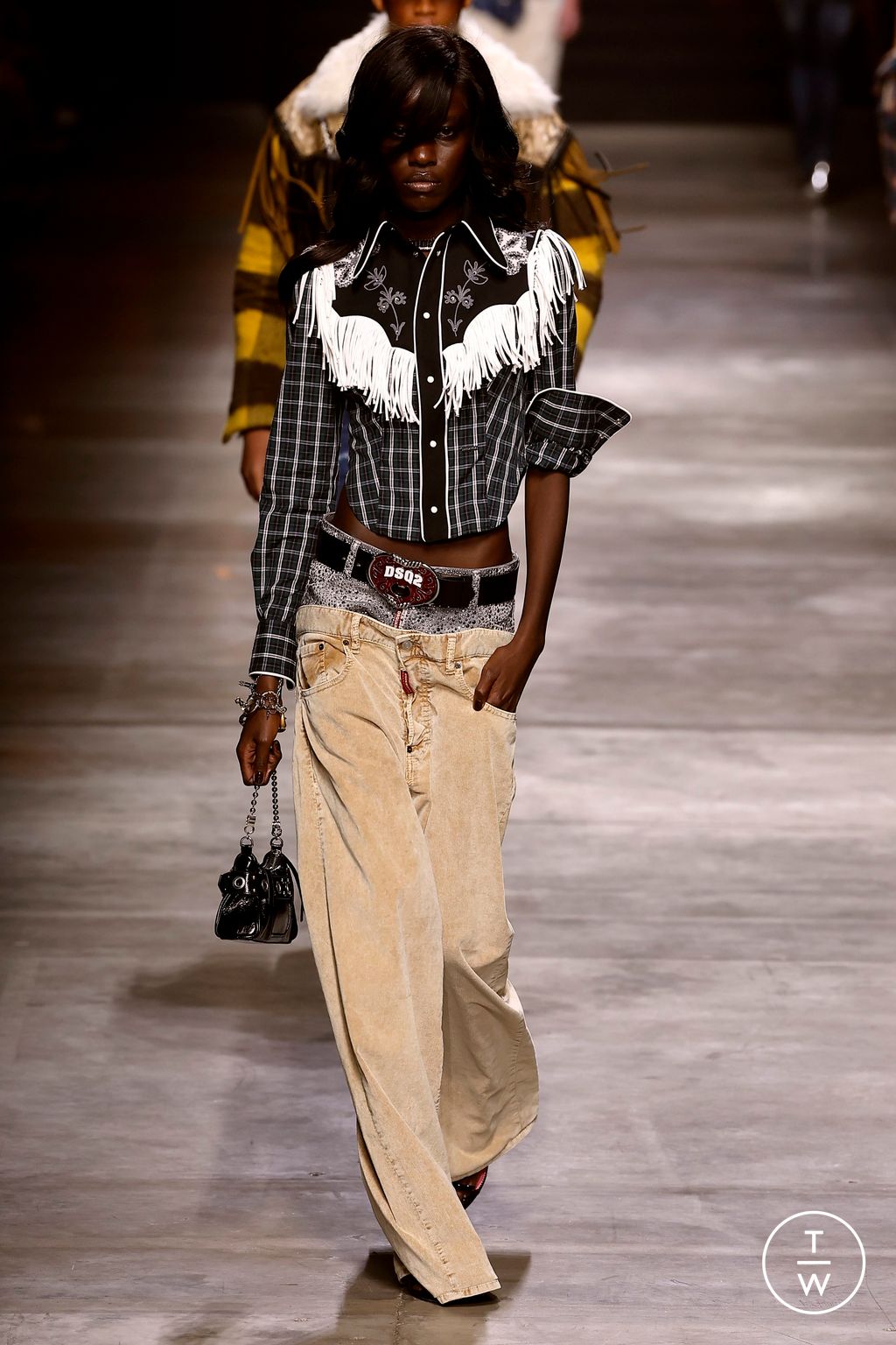 Fashion Week Milan Fall/Winter 2023 look 15 from the Dsquared2 collection 男装