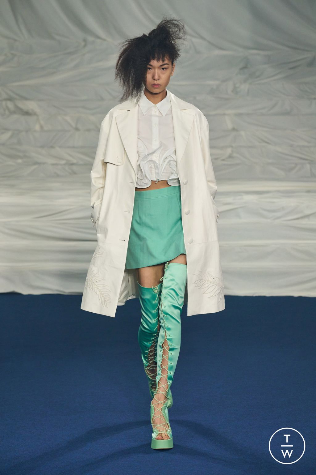 Fashion Week Paris Spring/Summer 2023 look 10 from the Rochas collection 女装