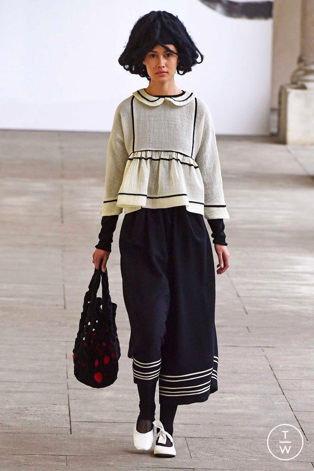 Fashion Week Milan Fall/Winter 2023 look 2 from the Daniela Gregis collection womenswear