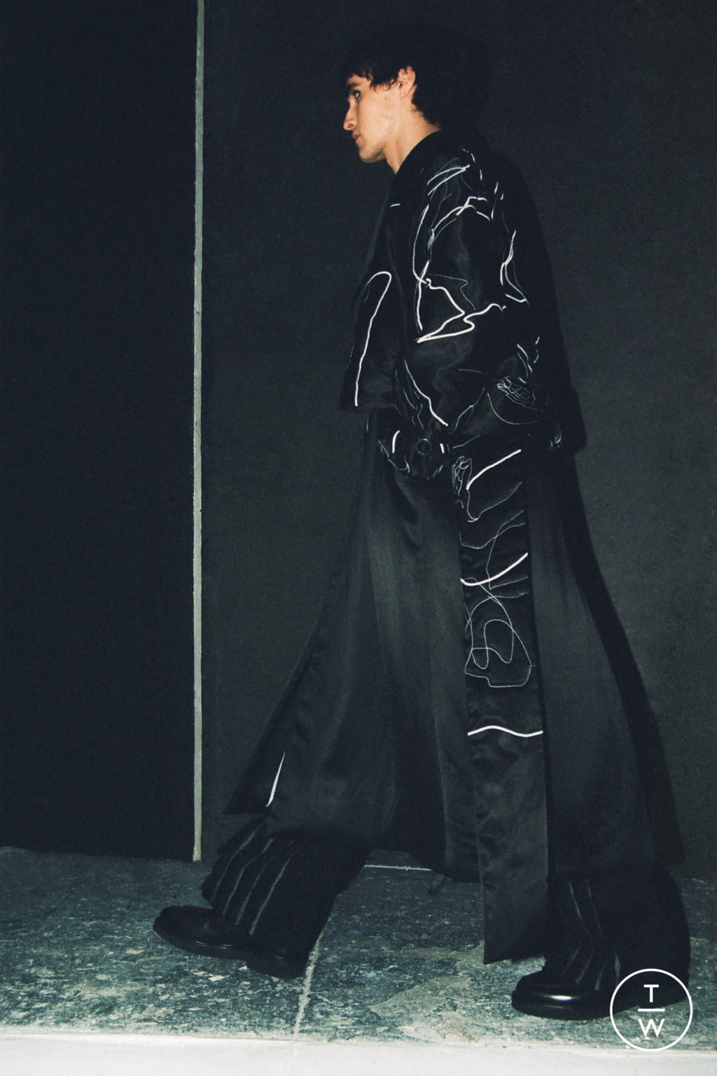 Fashion Week London Fall/Winter 2021 look 4 from the Danshan collection menswear