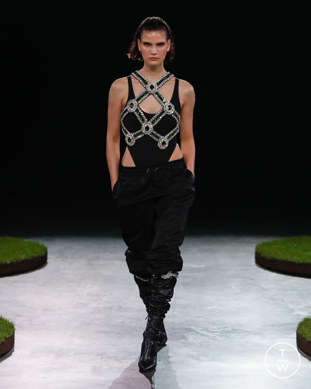 Fashion Week London Fall/Winter 2022 look 30 de la collection David Koma womenswear