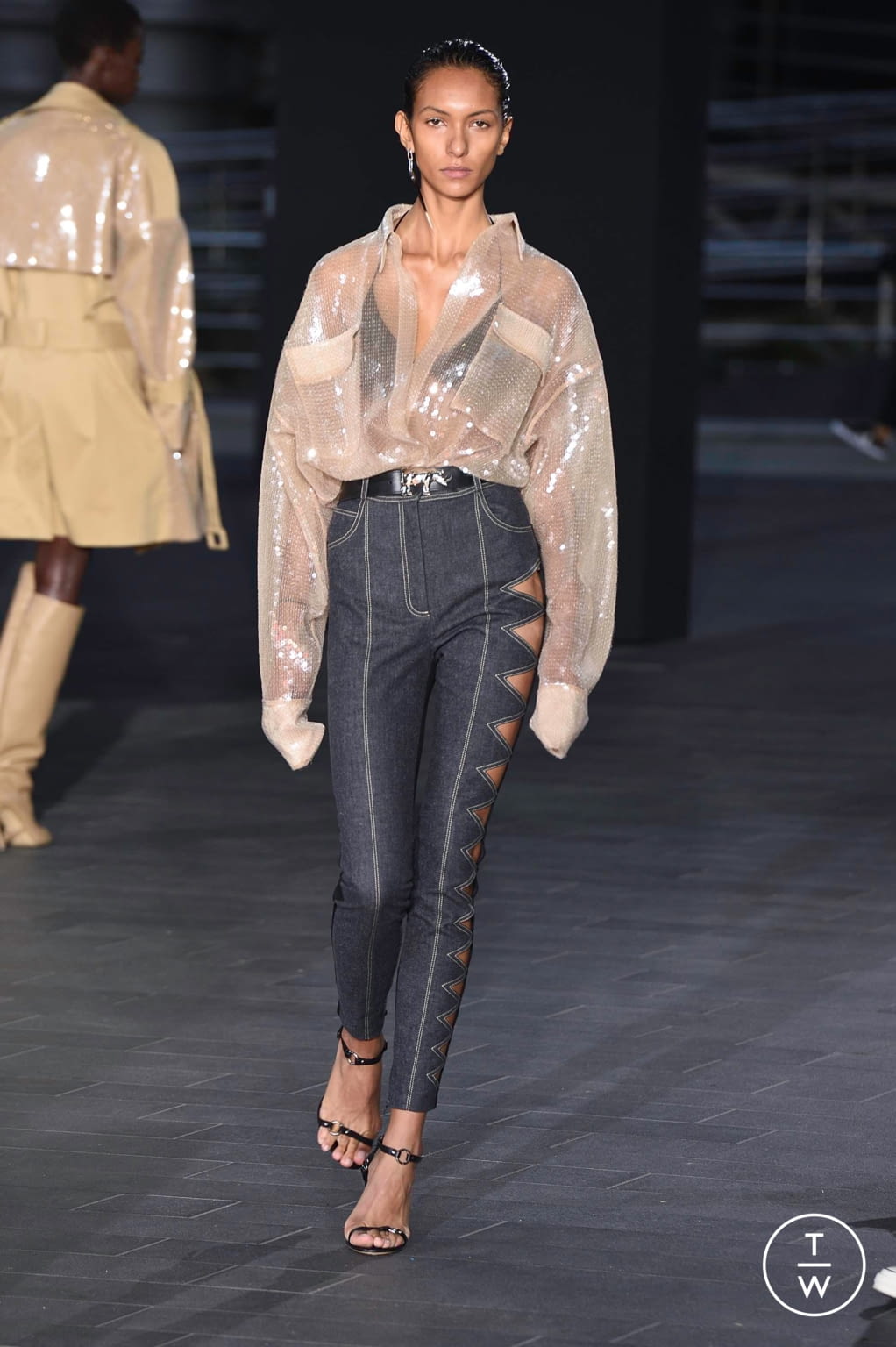 Fashion Week London Spring/Summer 2020 look 4 from the David Koma collection womenswear