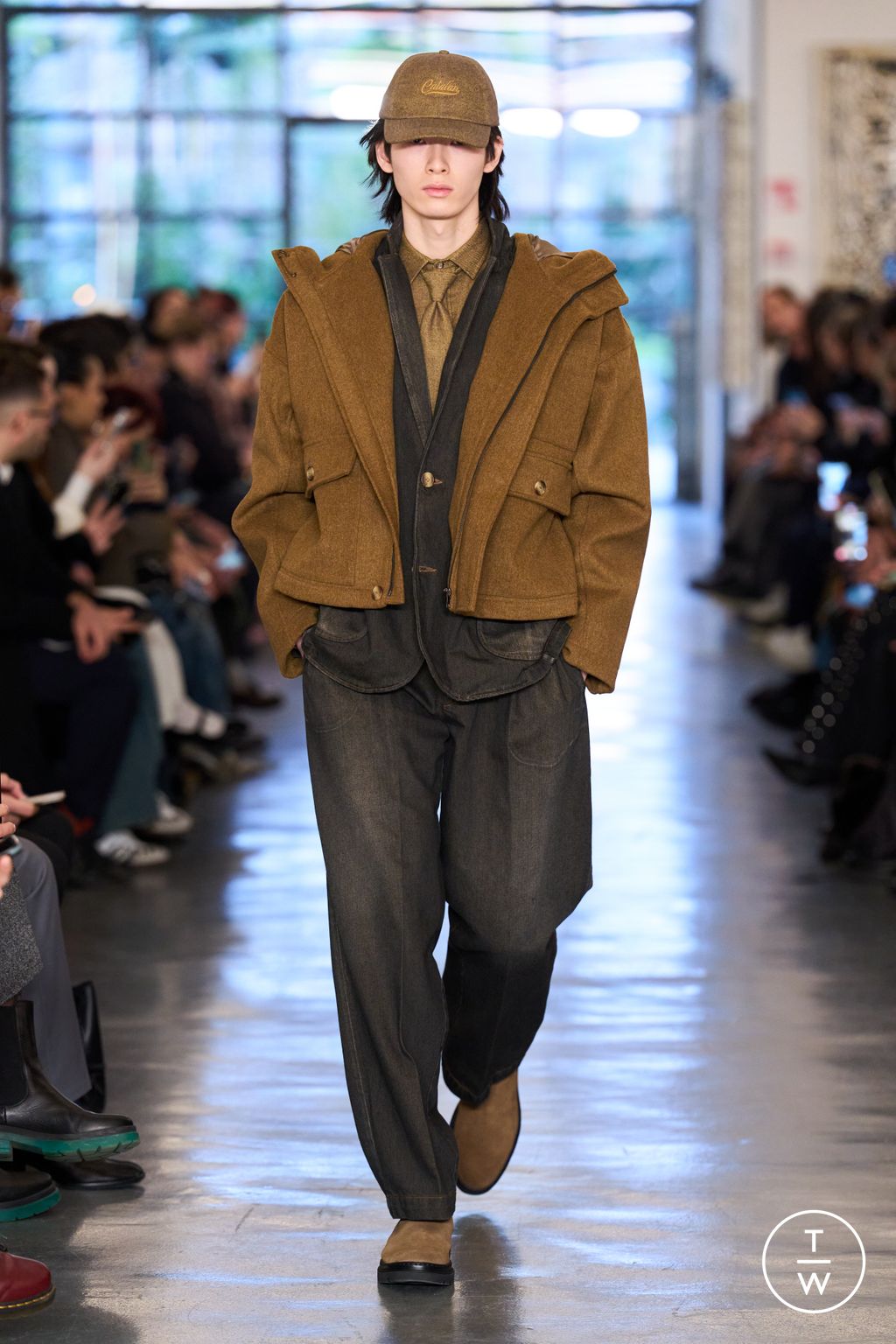 Fashion Week Milan Fall/Winter 2026 look 5 from the David Catalan collection menswear
