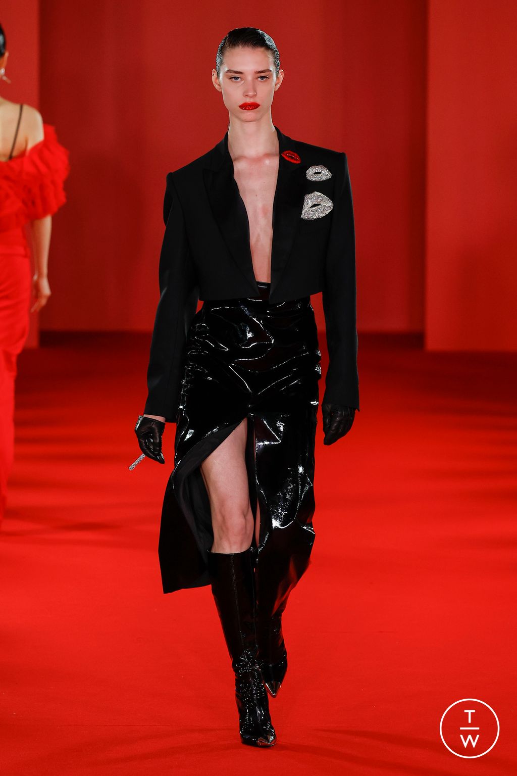 Fashion Week London Fall/Winter 2023 look 20 from the David Koma collection 女装