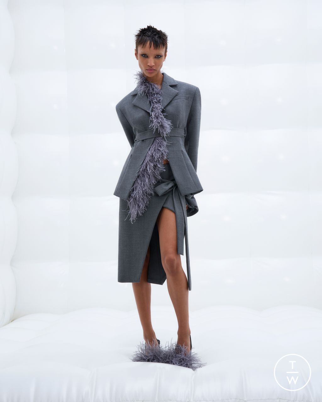 Fashion Week London Pre-Fall 2024 look 28 de la collection David Koma womenswear