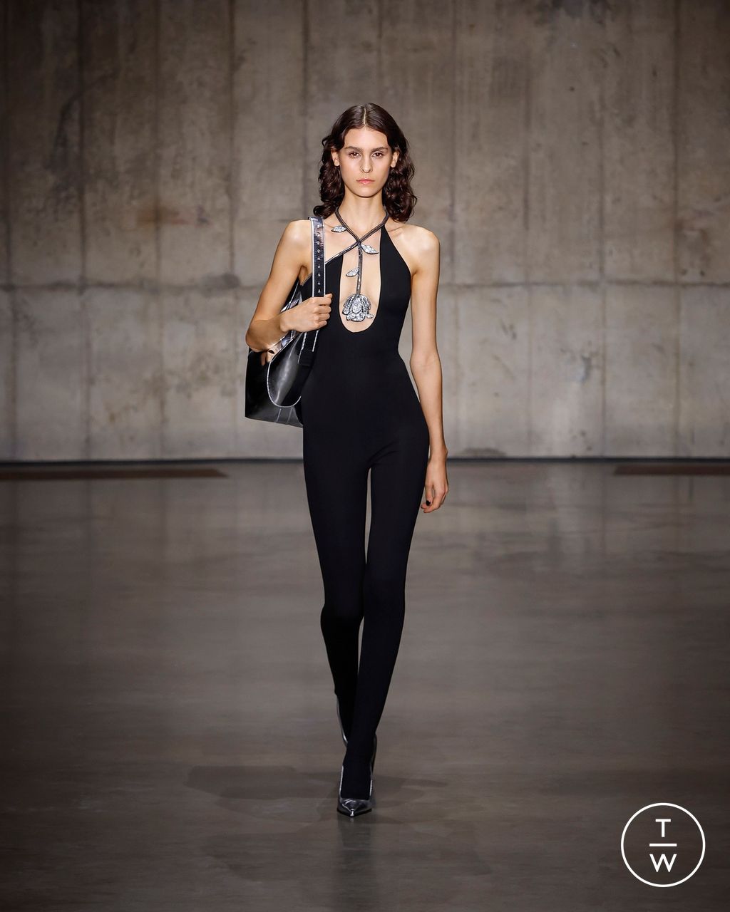 Fashion Week London Spring/Summer 2024 look 7 from the David Koma collection womenswear