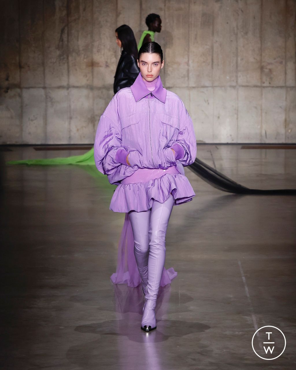 Fashion Week London Spring/Summer 2024 look 19 from the David Koma collection womenswear