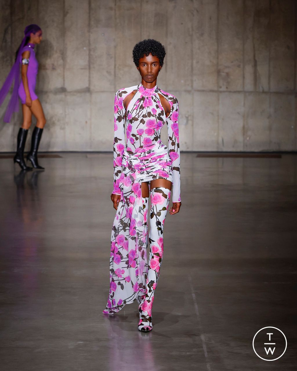 Fashion Week London Spring/Summer 2024 look 24 from the David Koma collection womenswear