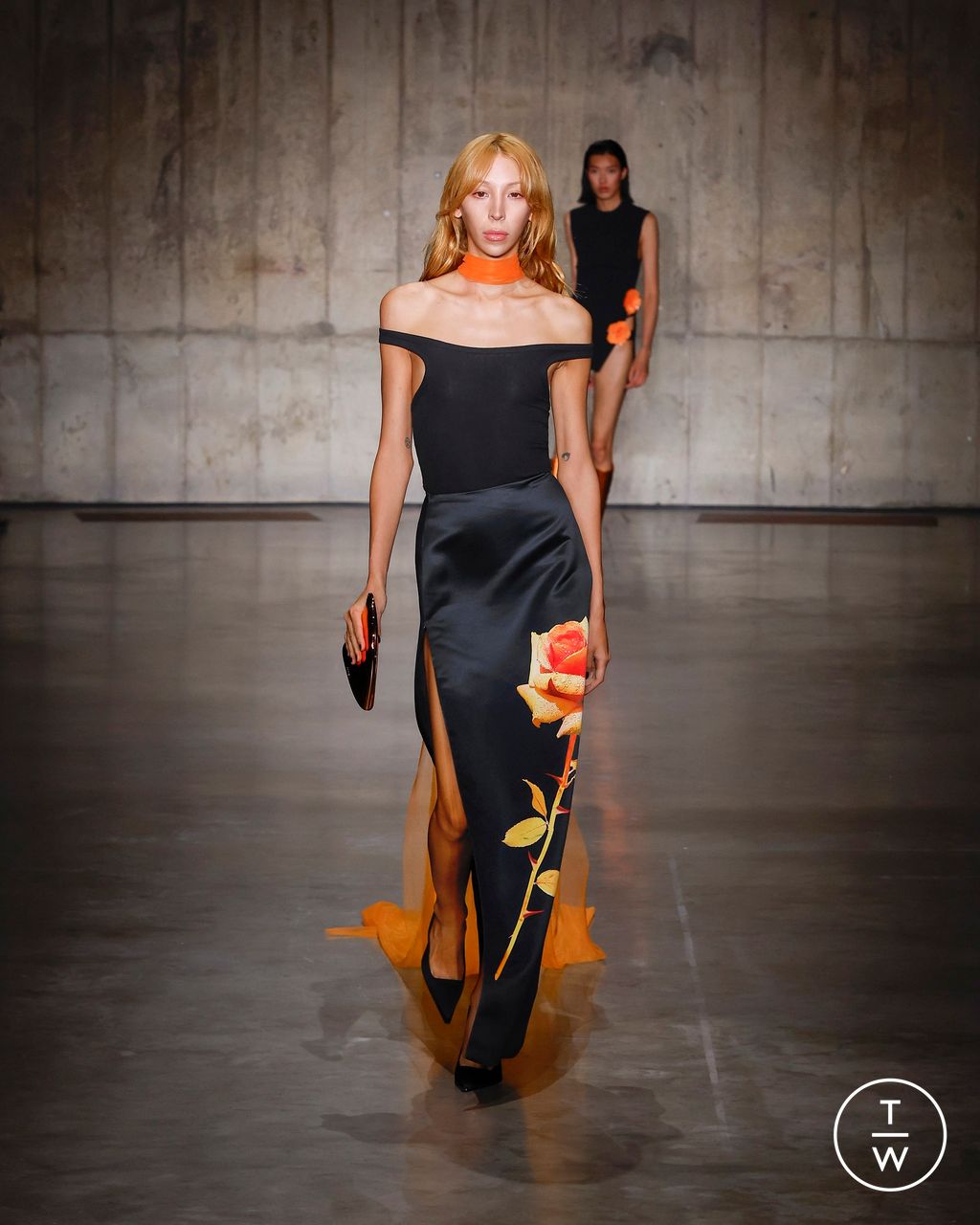 Fashion Week London Spring/Summer 2024 look 38 from the David Koma collection 女装