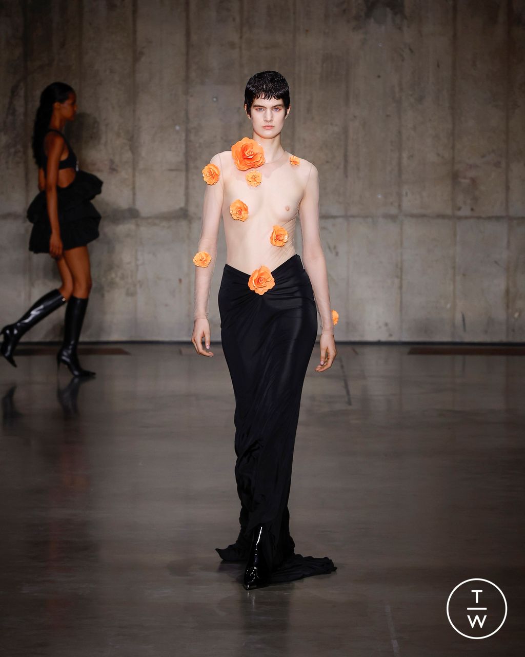 Fashion Week London Spring/Summer 2024 look 40 from the David Koma collection 女装