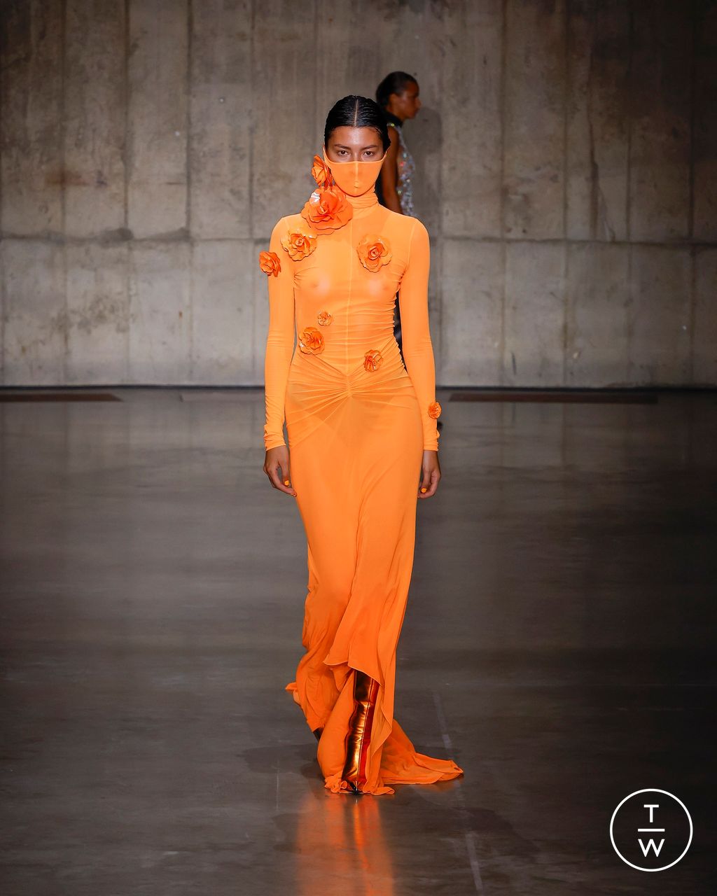 Fashion Week London Spring/Summer 2024 look 42 from the David Koma collection womenswear