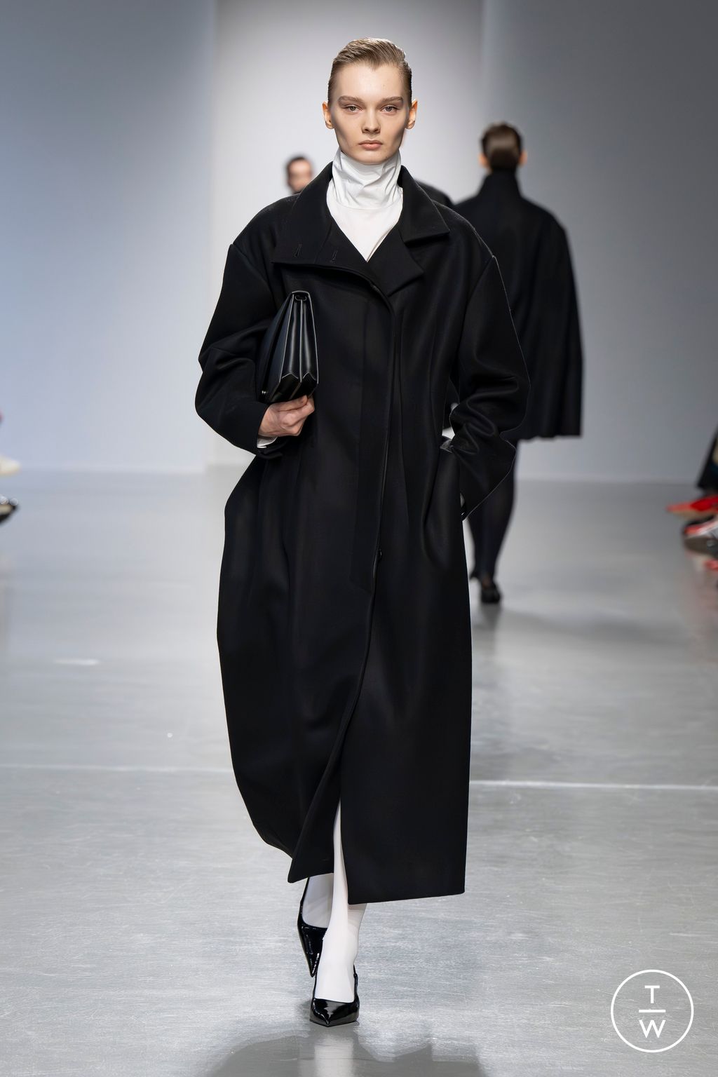 Fashion Week Paris Fall/Winter 2024 look 3 de la collection Dawei womenswear