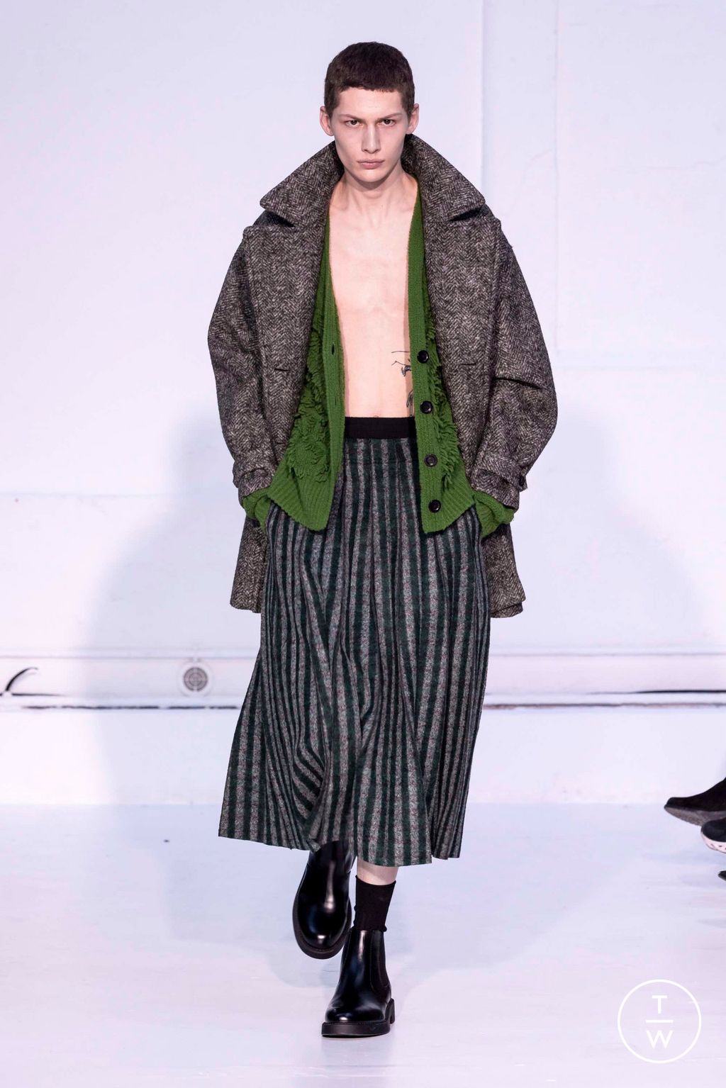 Fashion Week Paris Fall/Winter 2023 look 9 de la collection Dawei womenswear