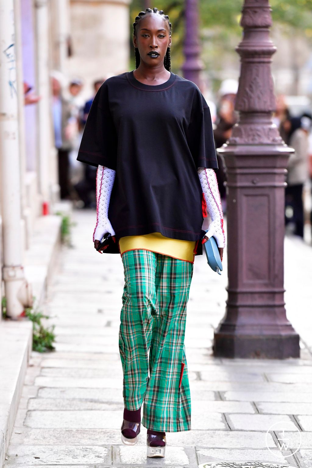 Fashion Week Paris Spring/Summer 2023 look 9 from the Xuly Bët collection 女装