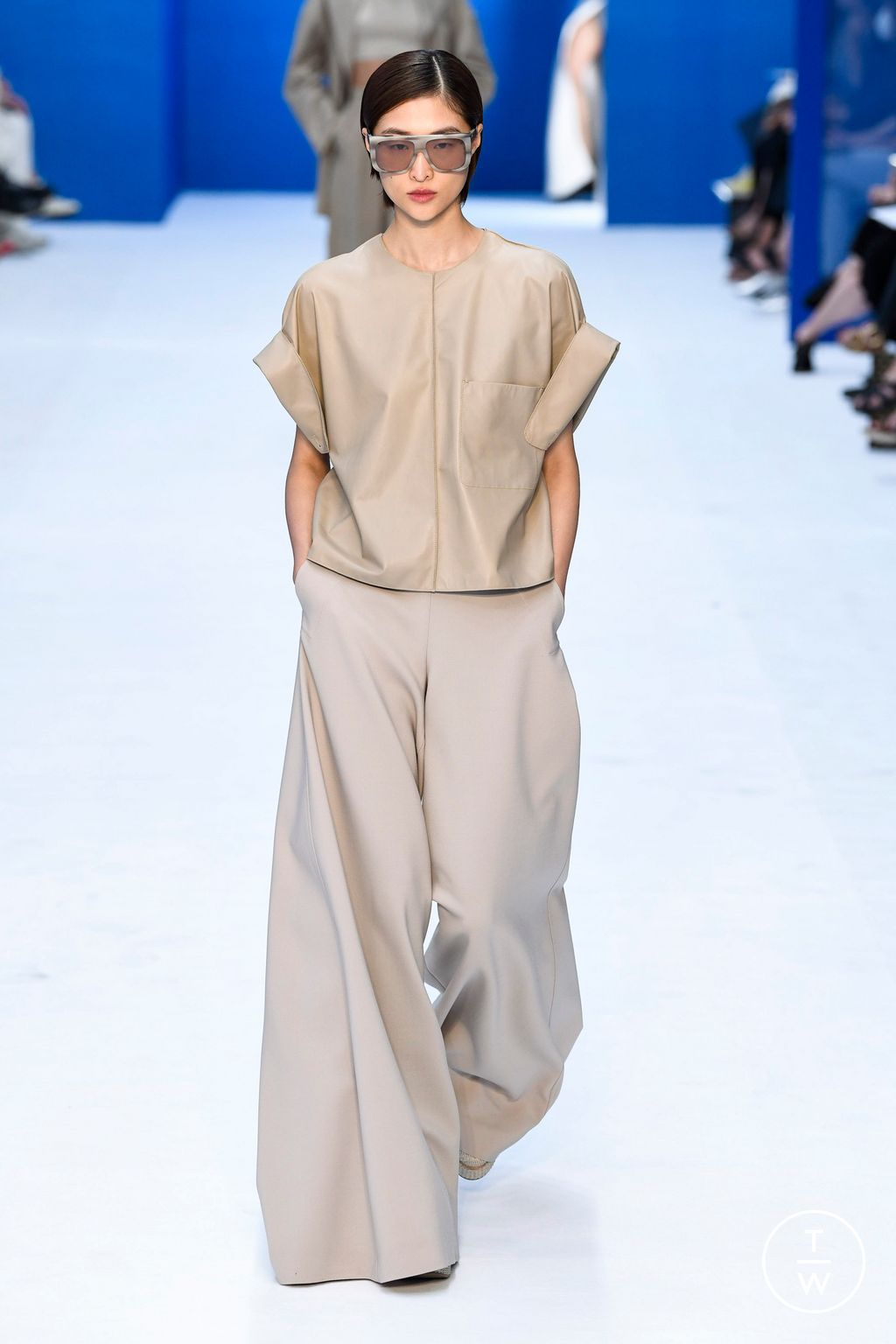 Fashion Week Milan Spring/Summer 2023 look 24 from the Max Mara collection 女装
