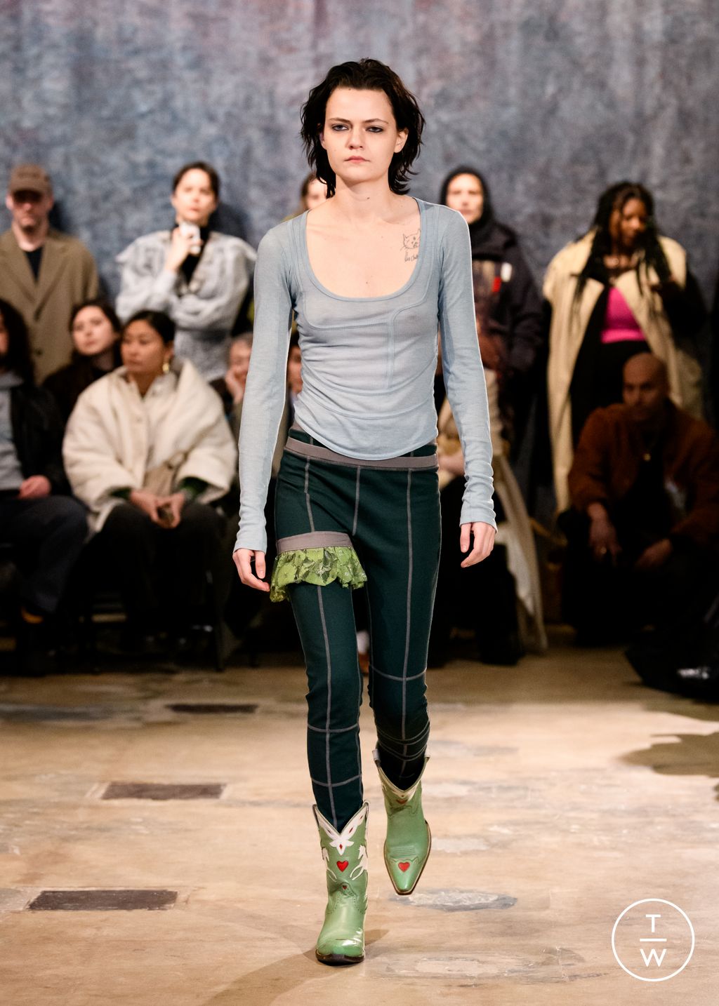 Fashion Week New York Fall/Winter 2024 look 9 from the Lou Dallas collection 女装