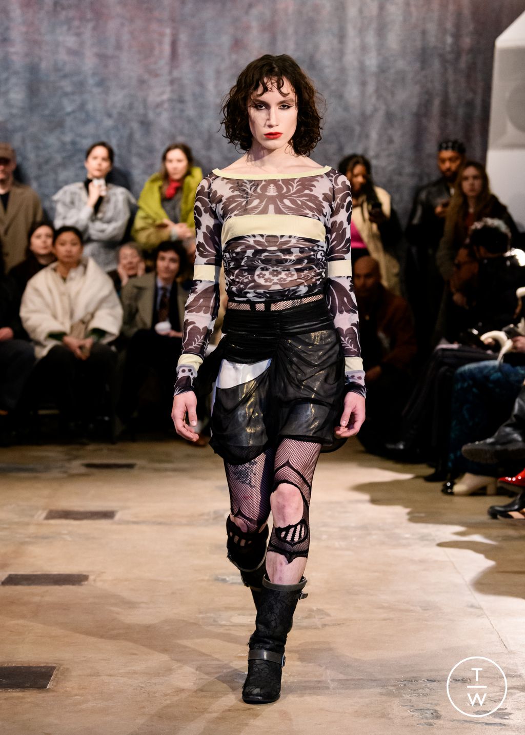 Fashion Week New York Fall/Winter 2024 look 10 from the Lou Dallas collection womenswear