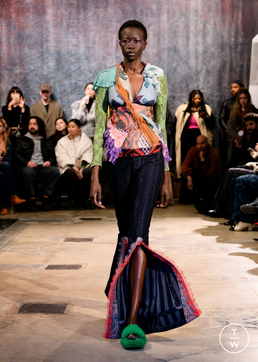 Fashion Week New York Fall/Winter 2024 look 15 from the Lou Dallas collection 女装