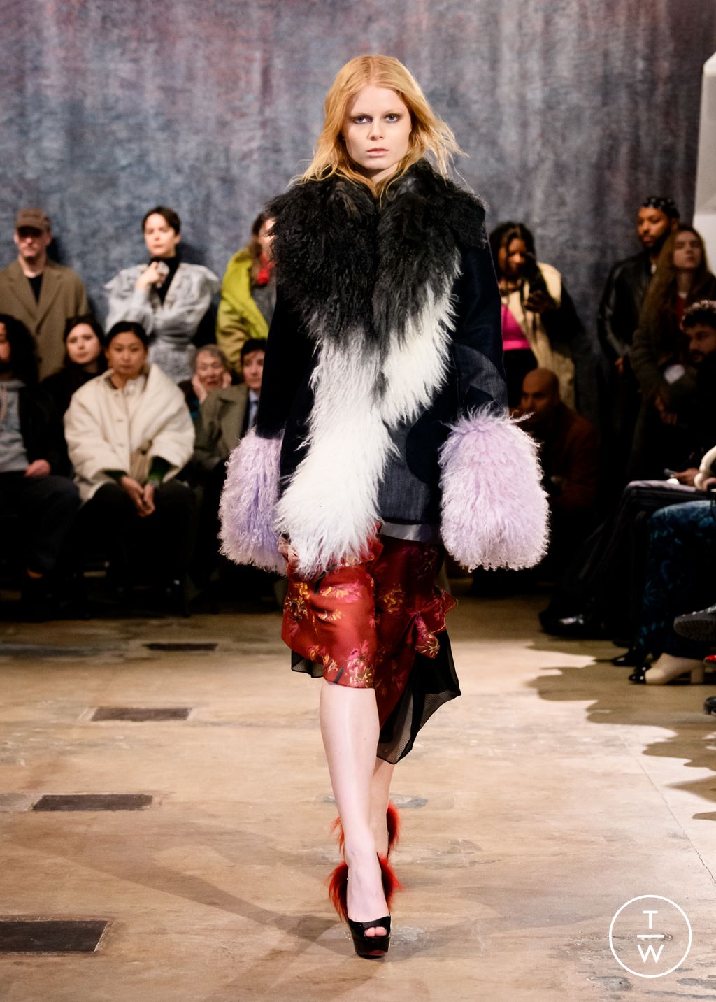 Fashion Week New York Fall/Winter 2024 look 19 from the Lou Dallas collection womenswear