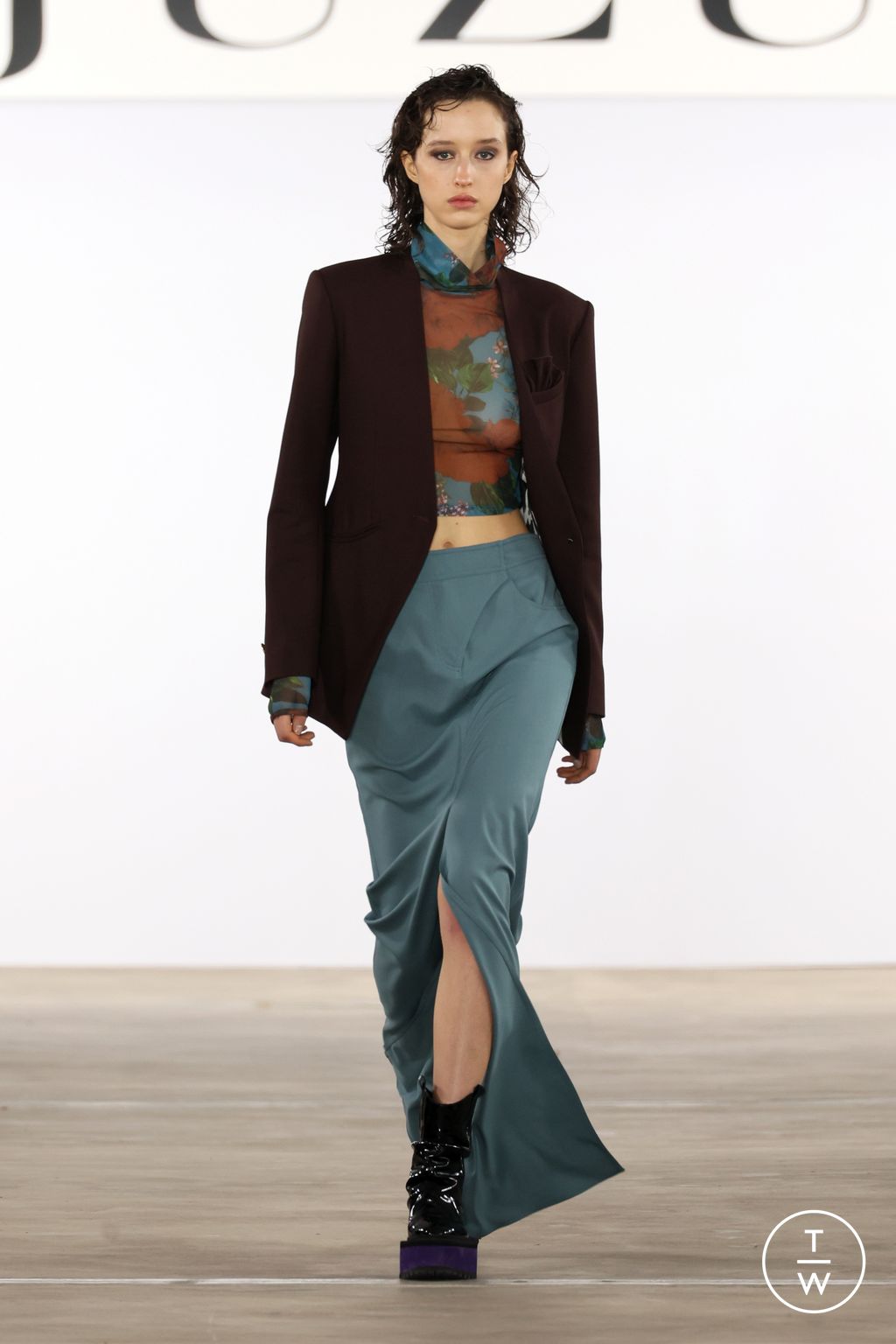 Fashion Week New York Fall/Winter 2024 look 28 from the Juzui collection womenswear