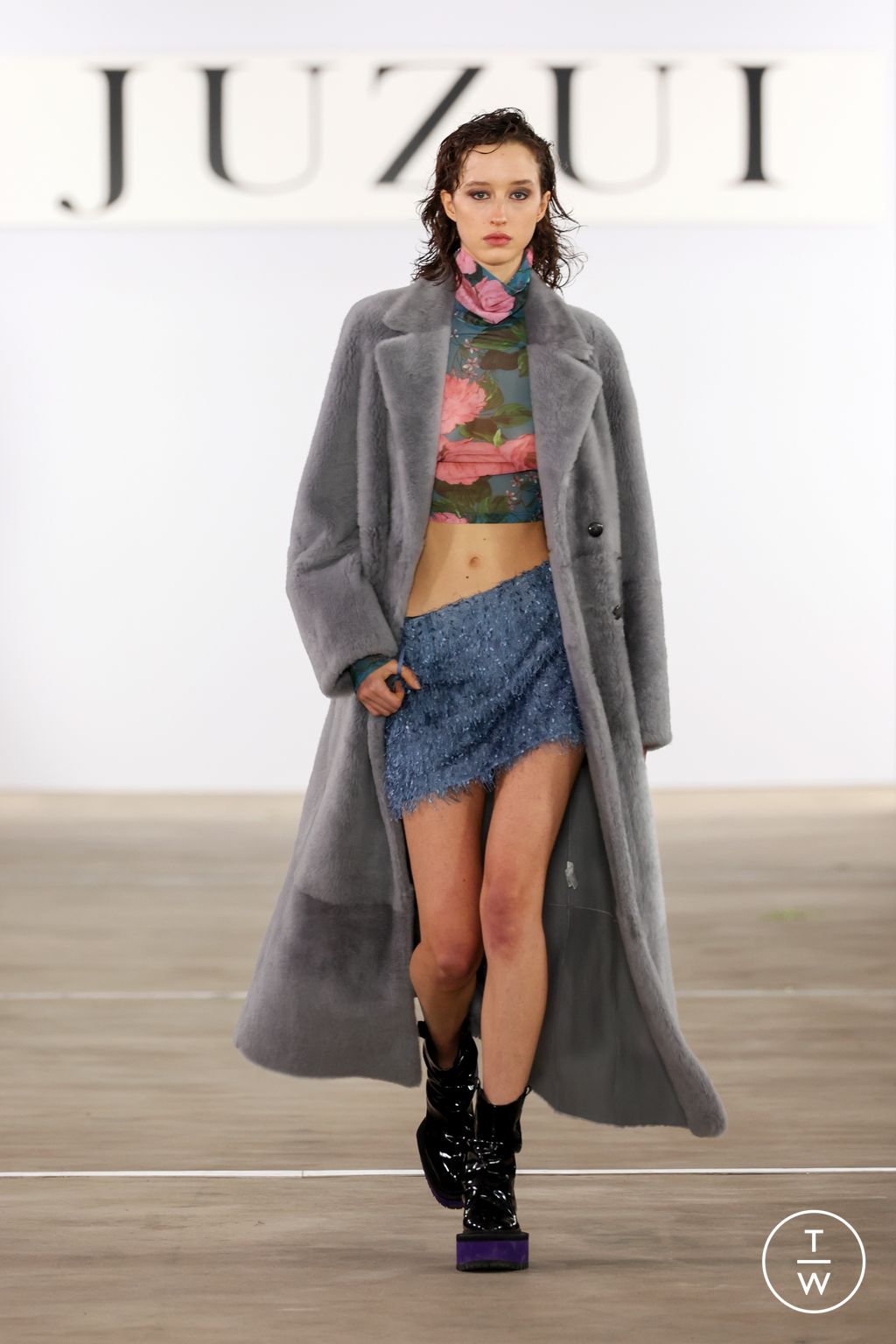 Fashion Week New York Fall/Winter 2024 look 6 from the Juzui collection womenswear