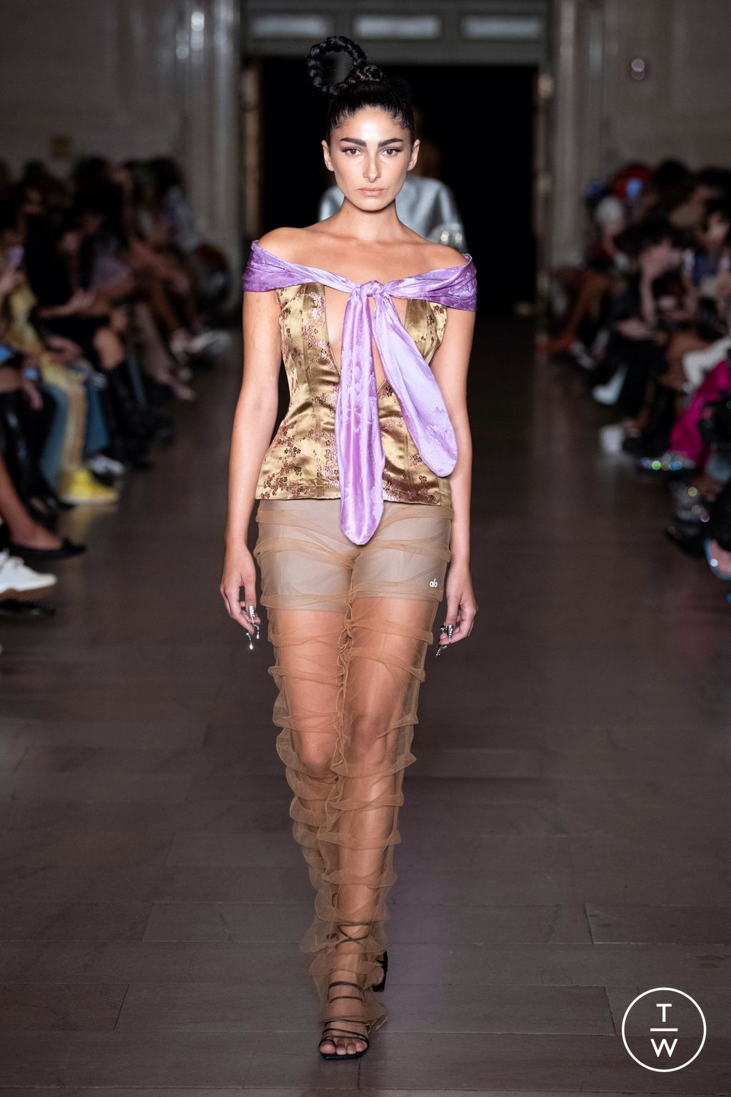 Fashion Week New York Spring/Summer 2023 look 3 de la collection Kim Shui womenswear