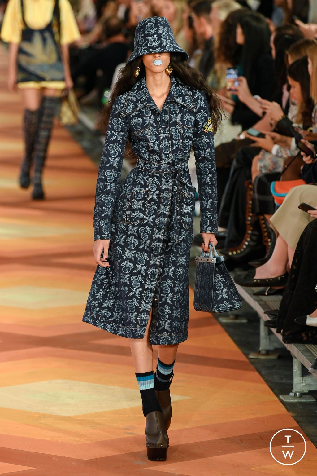 Fashion Week Milan Spring/Summer 2023 look 6 from the Etro collection 女装