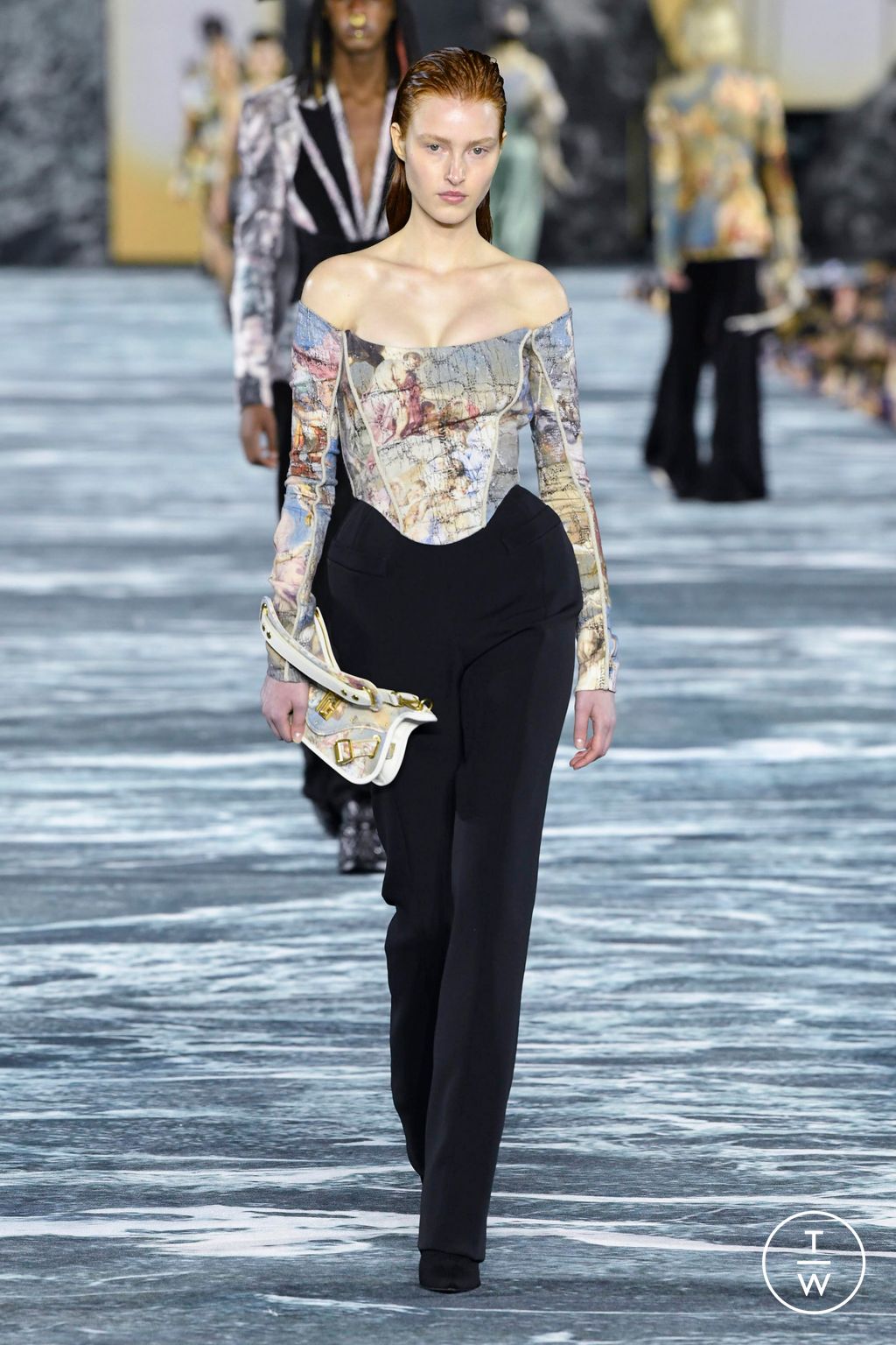 Fashion Week Paris Spring/Summer 2023 look 19 from the Balmain collection womenswear