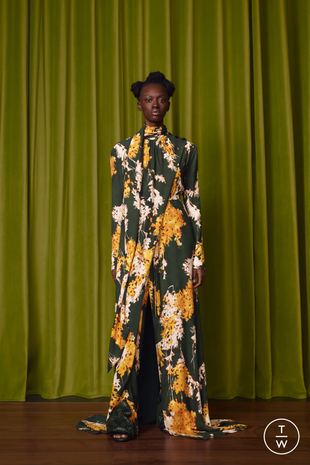 Fashion Week Milan Pre-Fall 2022 look 8 from the Del Core collection womenswear