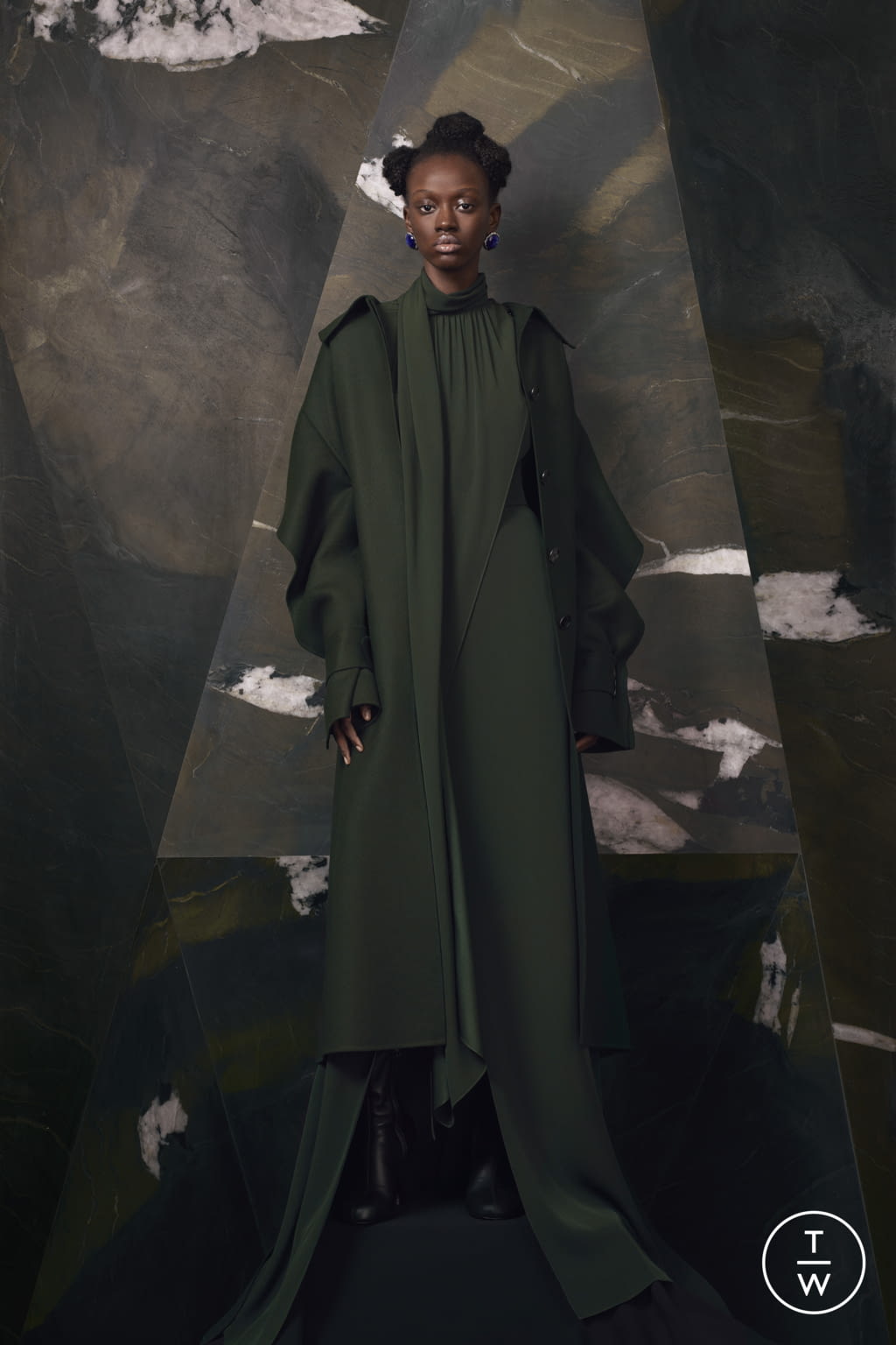 Fashion Week Milan Pre-Fall 2022 look 10 from the Del Core collection womenswear