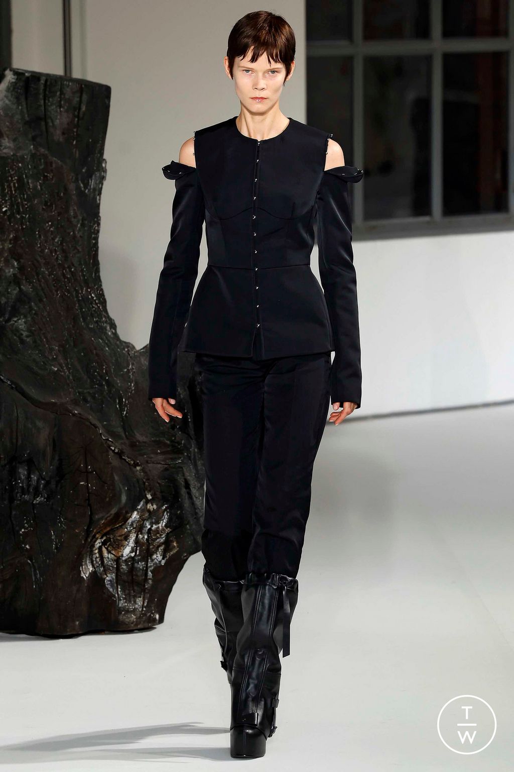 Fashion Week Milan Fall/Winter 2023 look 7 from the Del Core collection womenswear