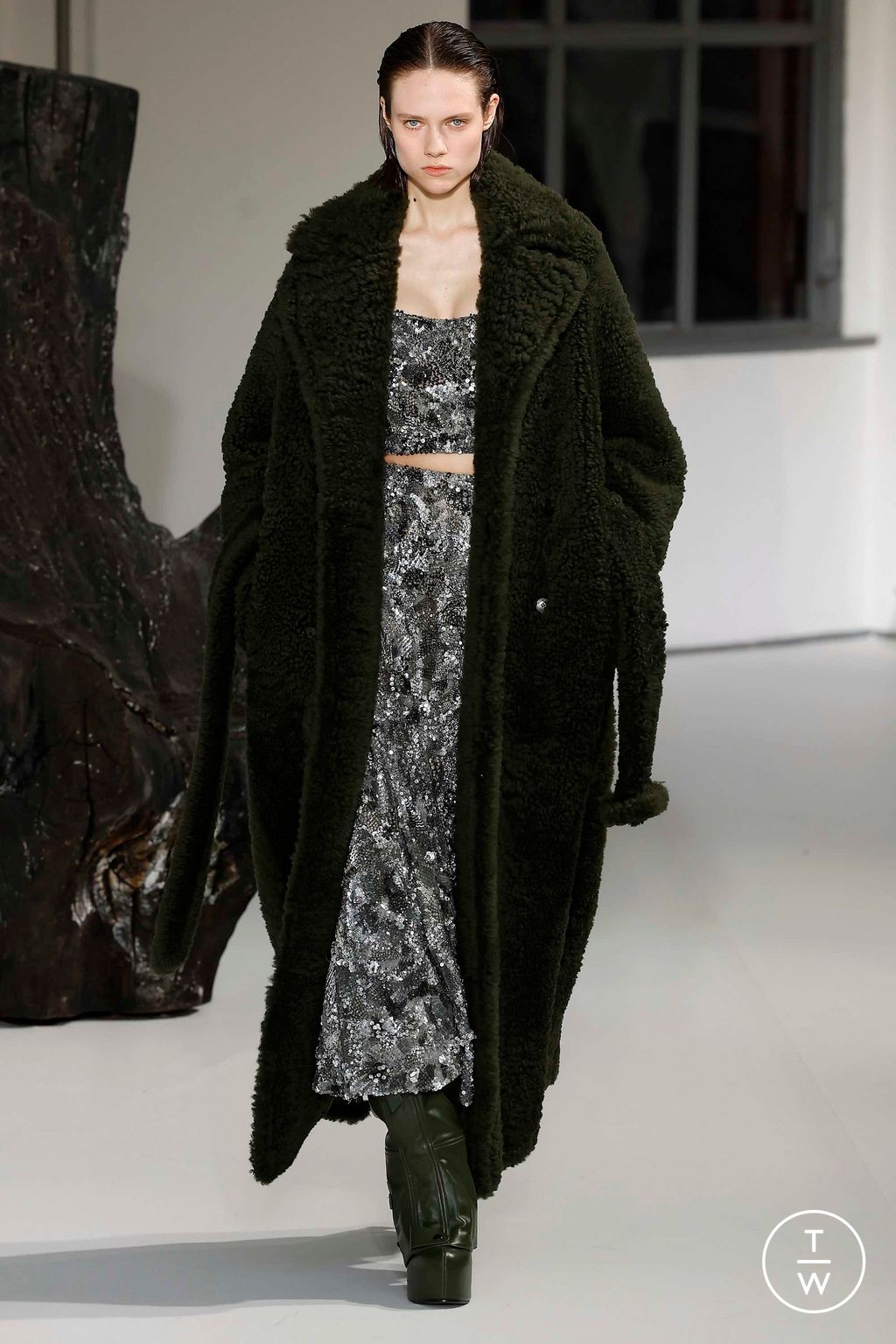 Fashion Week Milan Fall/Winter 2023 look 13 from the Del Core collection womenswear