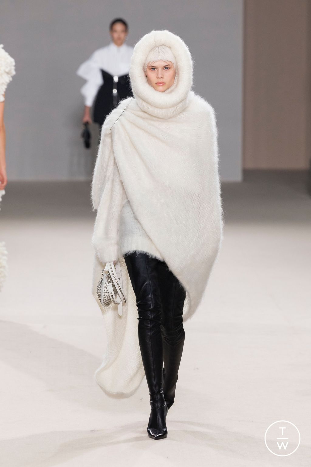 Fashion Week Milan Fall/Winter 2024 look 15 de la collection Del Core womenswear