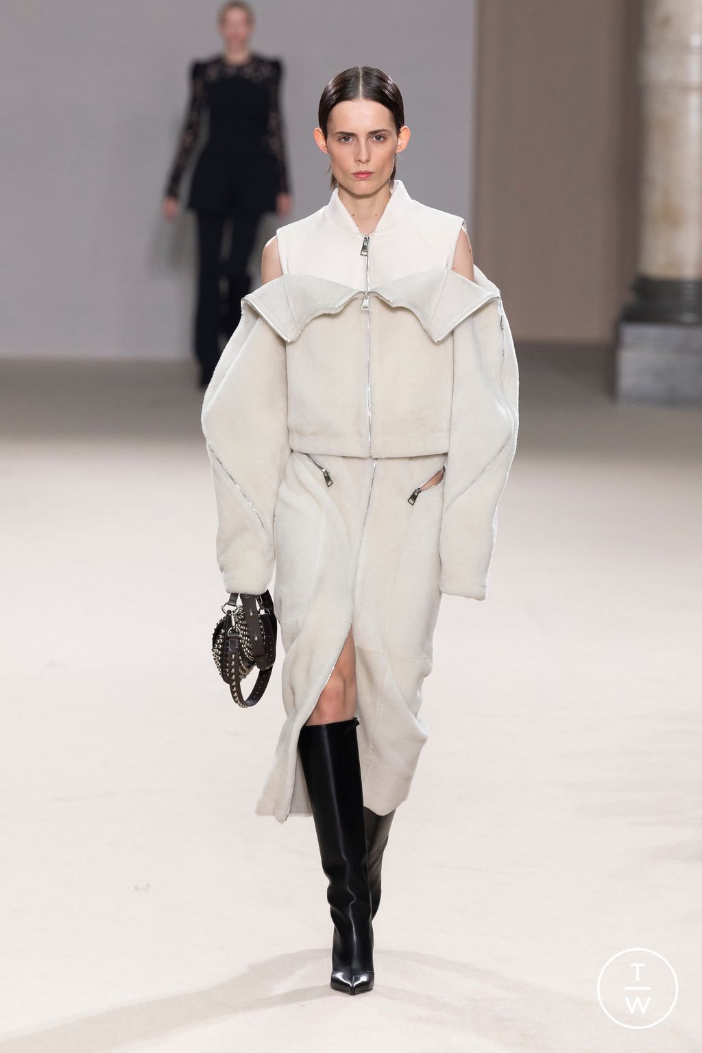 Fashion Week Milan Fall/Winter 2024 look 33 from the Del Core collection 女装