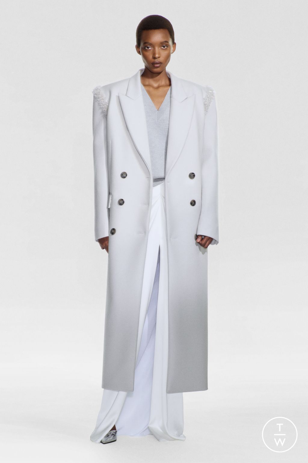 Fashion Week Milan Resort 2025 look 19 de la collection Del Core womenswear