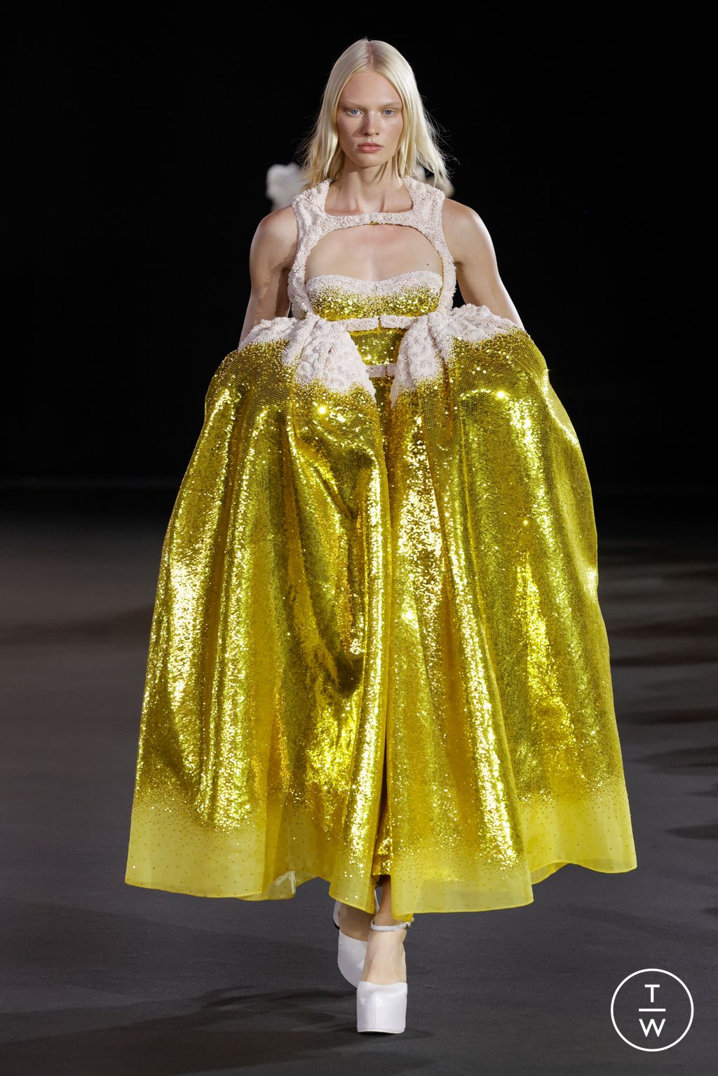 Fashion Week Milan Spring/Summer 2023 look 30 de la collection Del Core womenswear