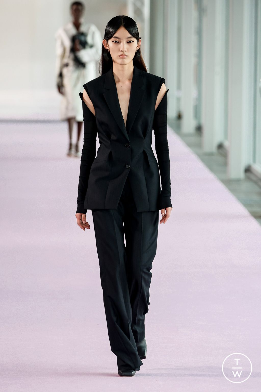 Fashion Week Milan Spring/Summer 2024 look 2 from the Del Core collection womenswear