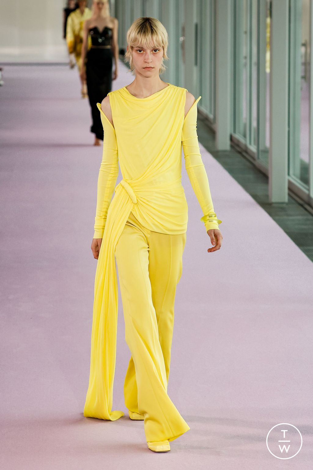 Fashion Week Milan Spring/Summer 2024 look 18 from the Del Core collection womenswear