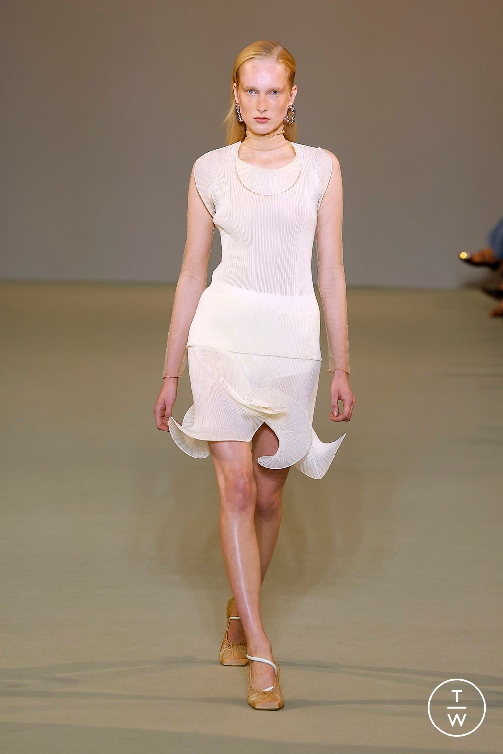 Fashion Week Milan Spring/Summer 2025 look 6 from the Del Core collection 女装