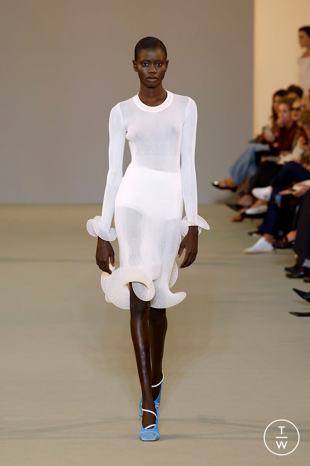 Fashion Week Milan Spring/Summer 2025 look 8 de la collection Del Core womenswear