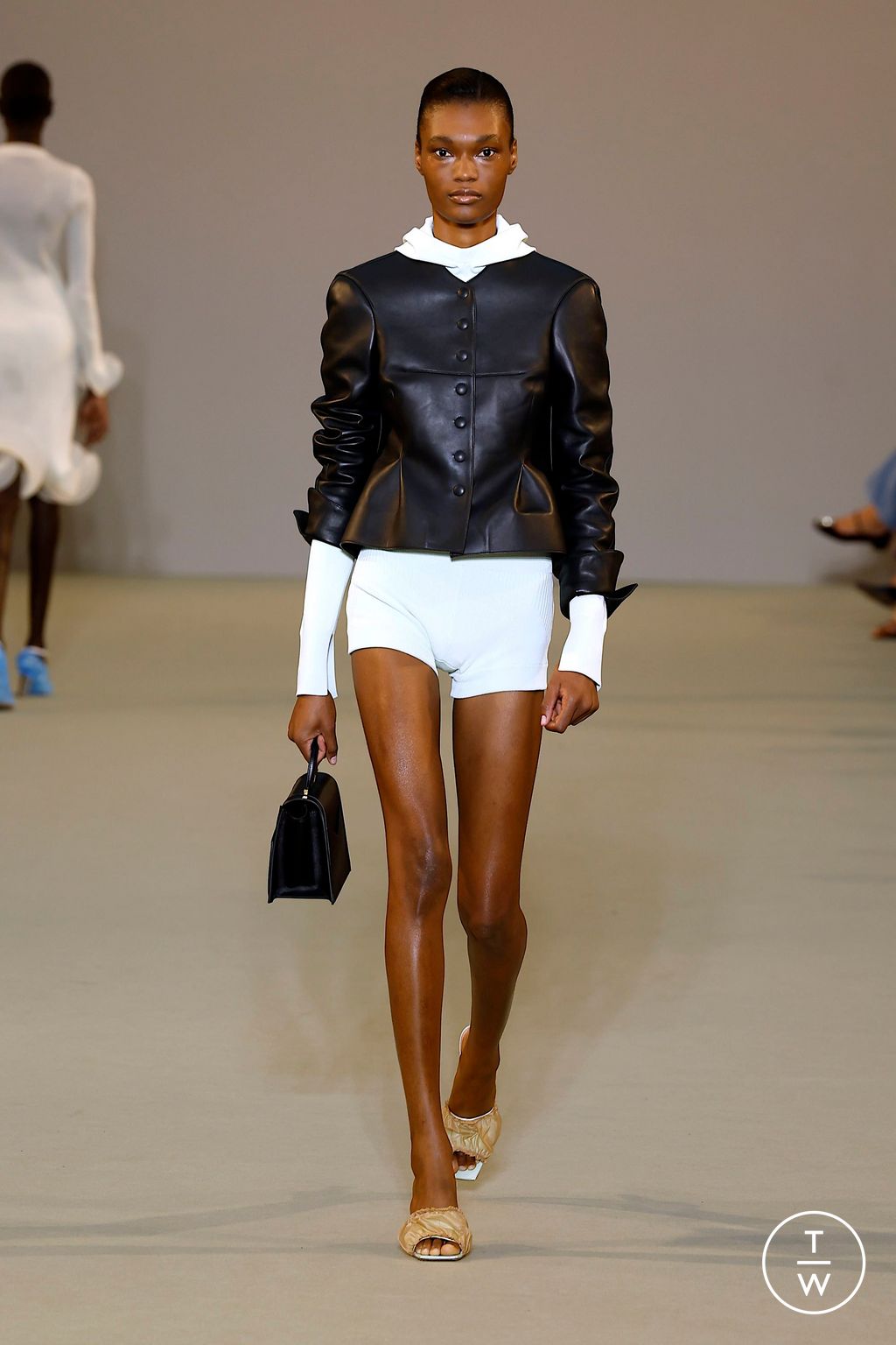 Fashion Week Milan Spring/Summer 2025 look 10 from the Del Core collection 女装