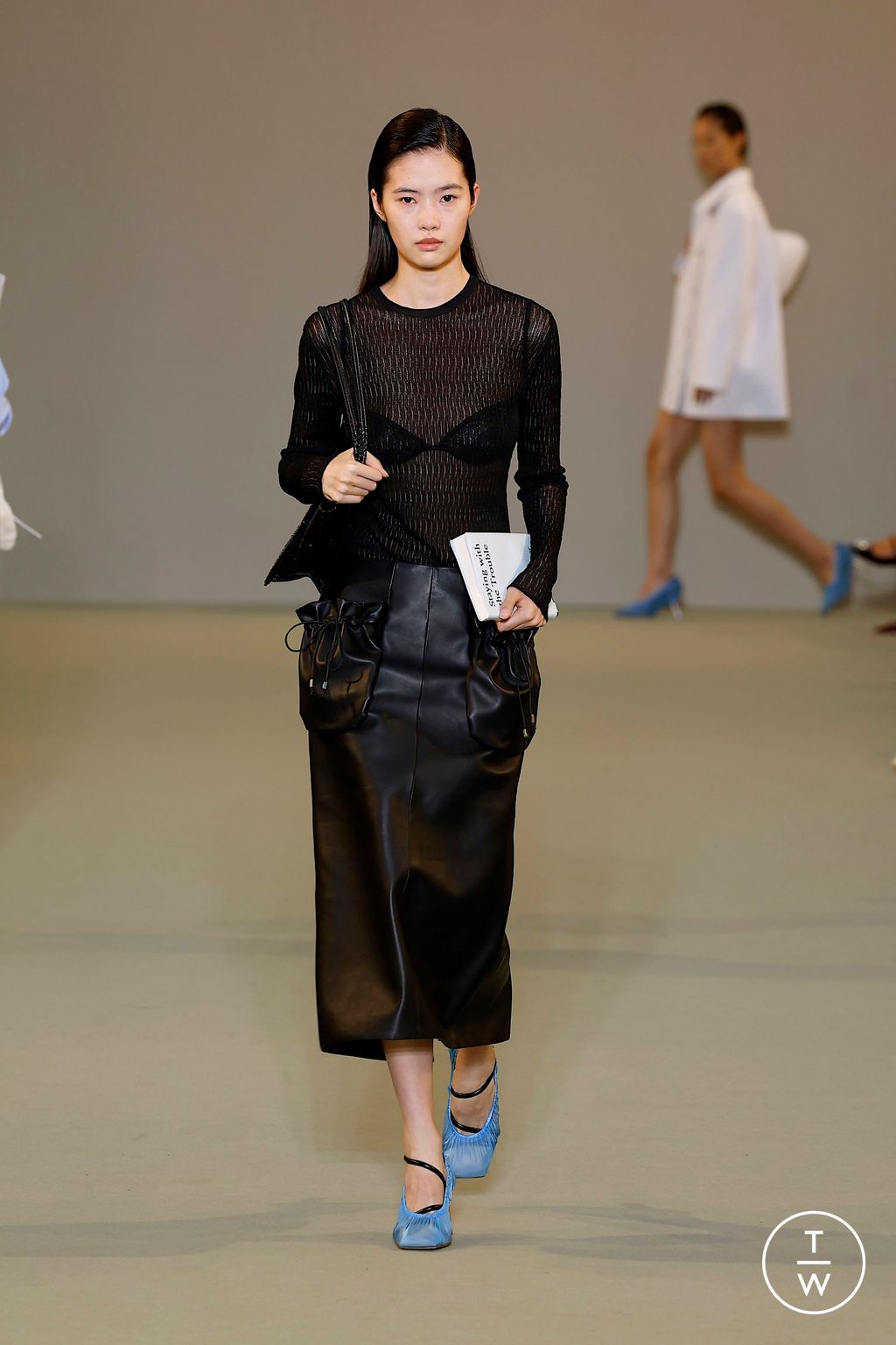 Fashion Week Milan Spring-Summer 2025 look 16 from the Del Core collection womenswear