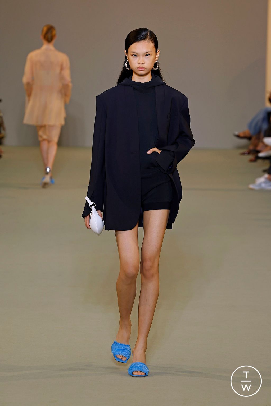 Fashion Week Milan Spring/Summer 2025 look 23 from the Del Core collection 女装