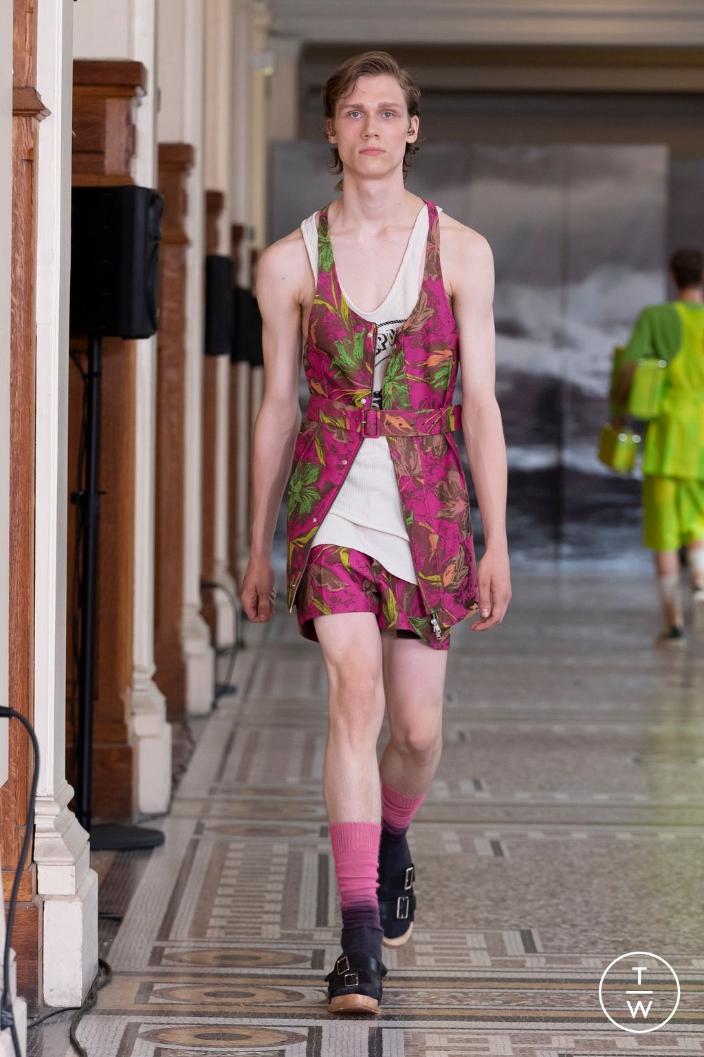 Fashion Week Paris Spring/Summer 2024 look 21 from the Denzil Patrick collection menswear
