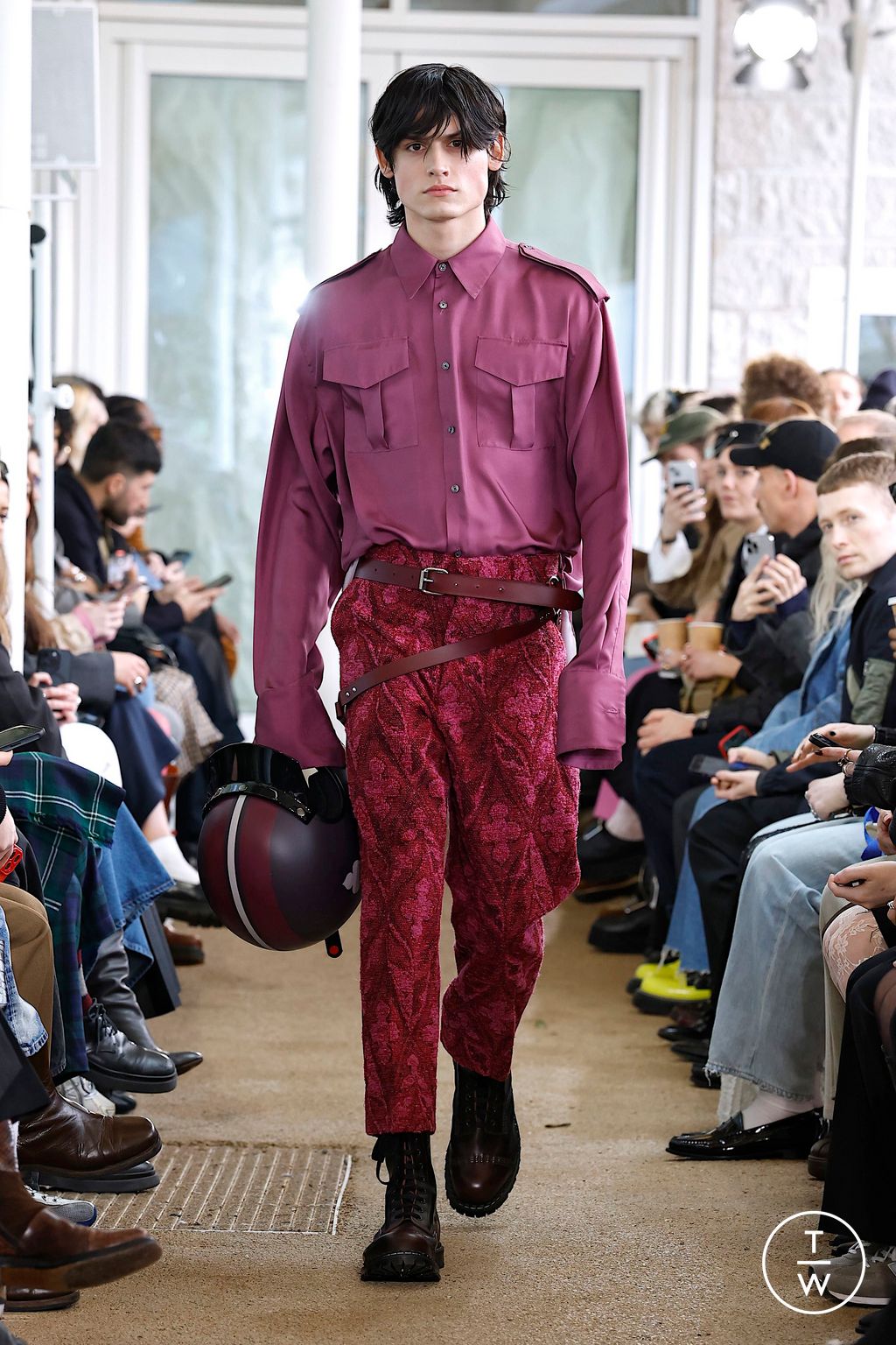 Fashion Week London Fall/Winter 2025 look 22 from the Denzil Patrick collection menswear